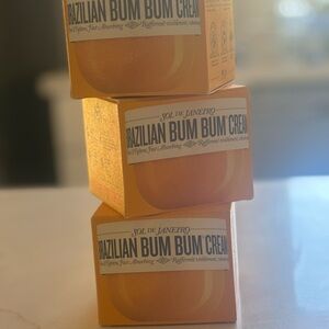 👱🏾‍♀️3 Full sized Sol de Janeiro Brazilian Bum Bum Cream